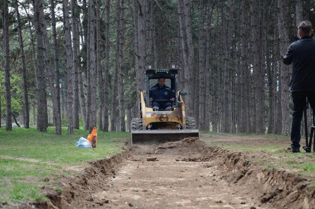 ТРИМ СТАЗА ЧУВА БОРОВИНУ: Нови рекреативни садржај за Јагодинце